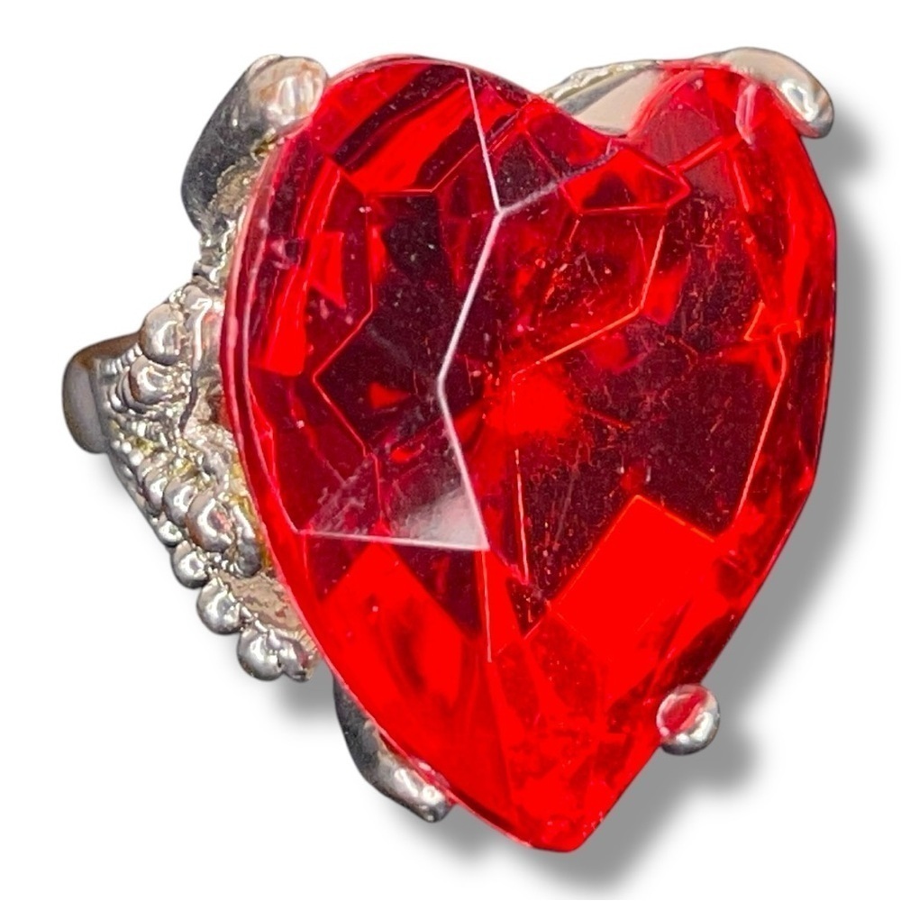 Silver Red Heart Cocktail Ring Retro Pinup Party Goth Size 5.5